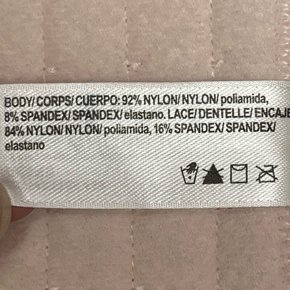 Maidenform Self Expressions Wireless Multiway Strapless Bra Size Large NWT - Picture 8 of 8